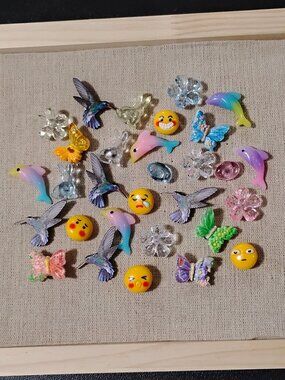 25 Pc Hummingbird Emoji Pastel Flower Rabbit Egg Butterflies Bulletin Board Pins